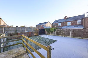 Photo 32- click for photo gallery